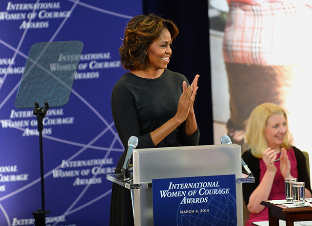 Мишель Обама наградила певицу Руслану премией за отвагу (фото 1)