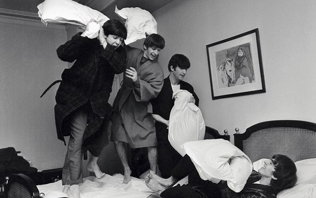 Выставка фотографий The Beatles в Four Seasons Hotel George V (фото 4)