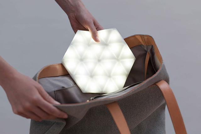 Kangaroo Light: портативный светильник для сумки (фото 2)