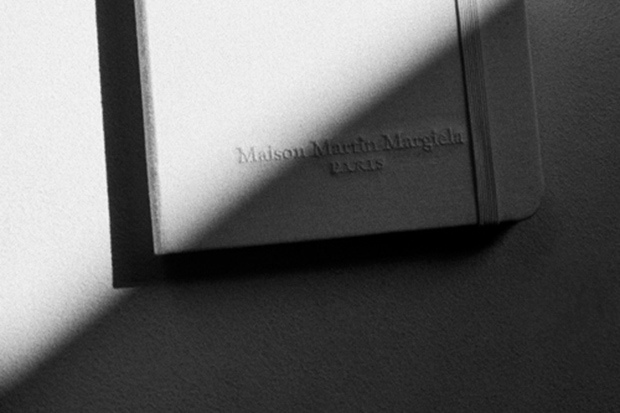 Maison Martin Margiela выпустил белоснежный молескин (фото 1)