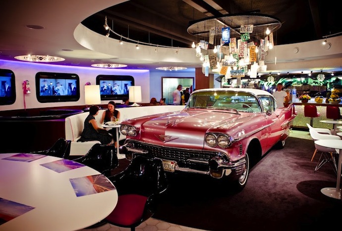 Новый ресторан The Pink Cadillac (фото 1)