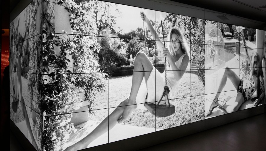 Выставка работ Марио Тестино для Burberry (фото 2)