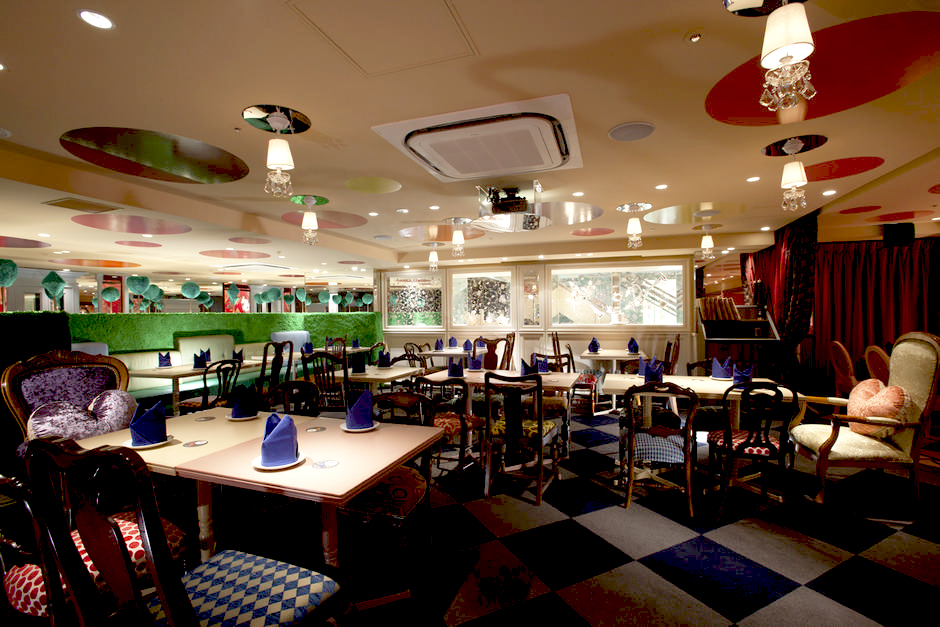 Сказочный ресторан в Токио (фото 9)