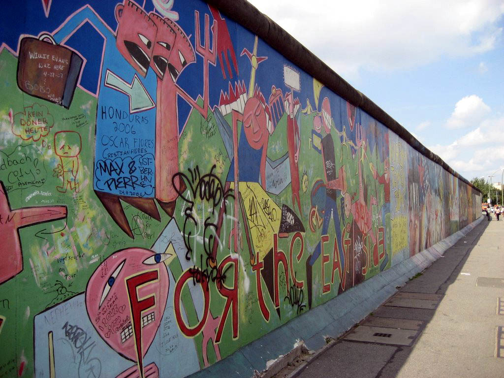 Винзавод: 50 лет Берлинской стене (фото 1)