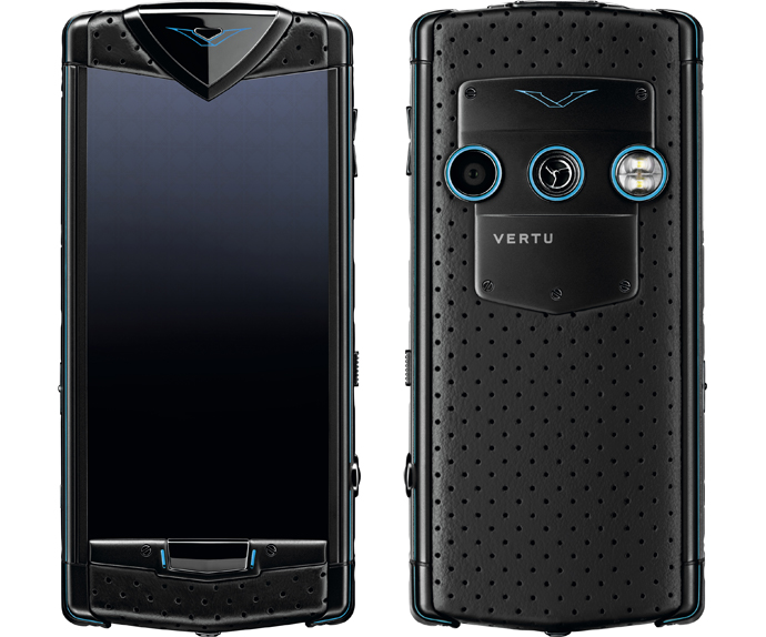 Новая модель телефона Vertu (фото 1)
