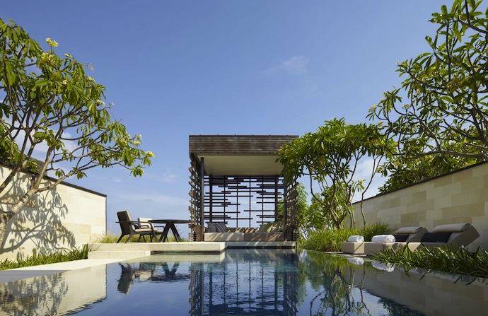 Роскошный eco-friendly-отель на Бали (фото 10)