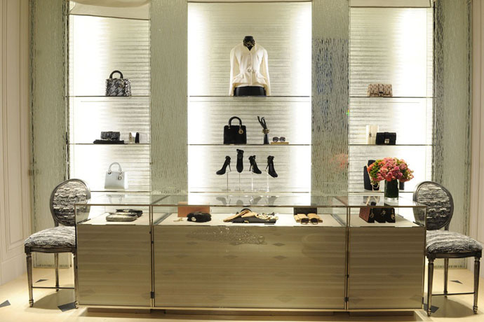 Новый дизайн миланского бутика Dior (фото 4)