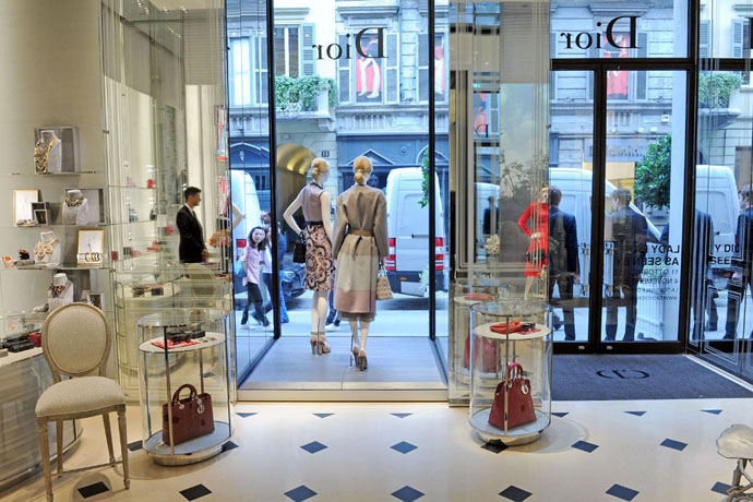 Новый дизайн миланского бутика Dior (фото 1)