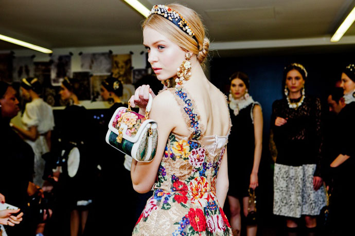 Знаковые вещи осени: платья Dolce&Gabbana (фото 2)