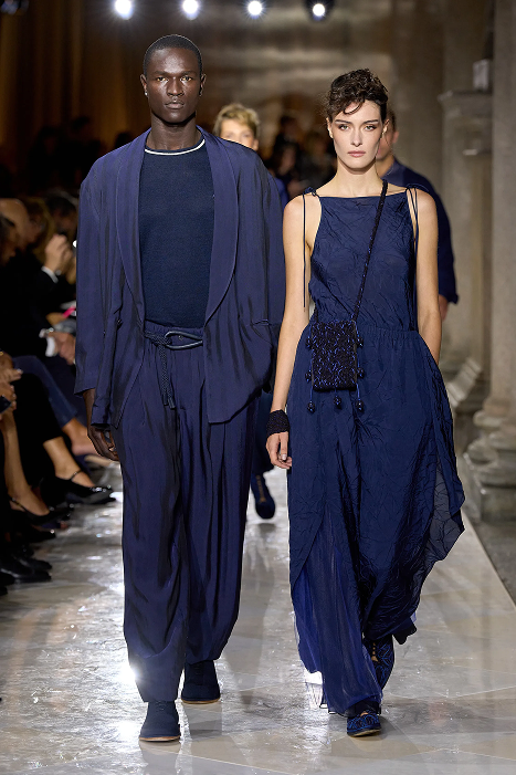 Giorgio Armani, коллекция весна-лето 2026 | BURO.