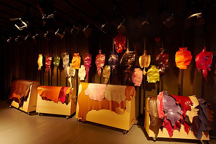 Выставка Hermès в Лондоне: Leather Forever (фото 1)