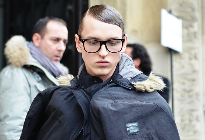 Неделя мужской моды в Париже: Streetstyle (фото 12)