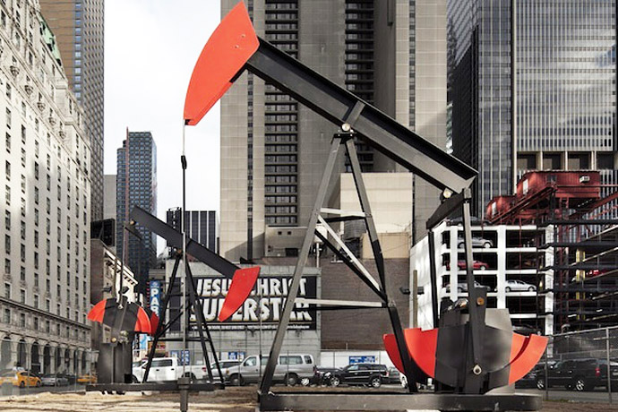 Нефтяные разработки на Таймс-сквер (фото 1)