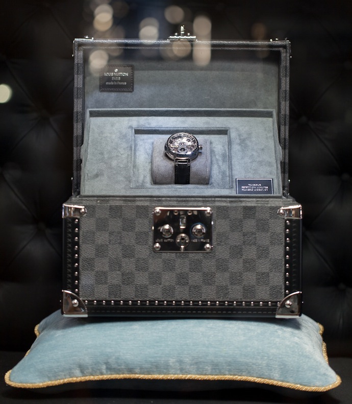 Интерьер ювелирного бутика Louis Vuitton (фото 11)
