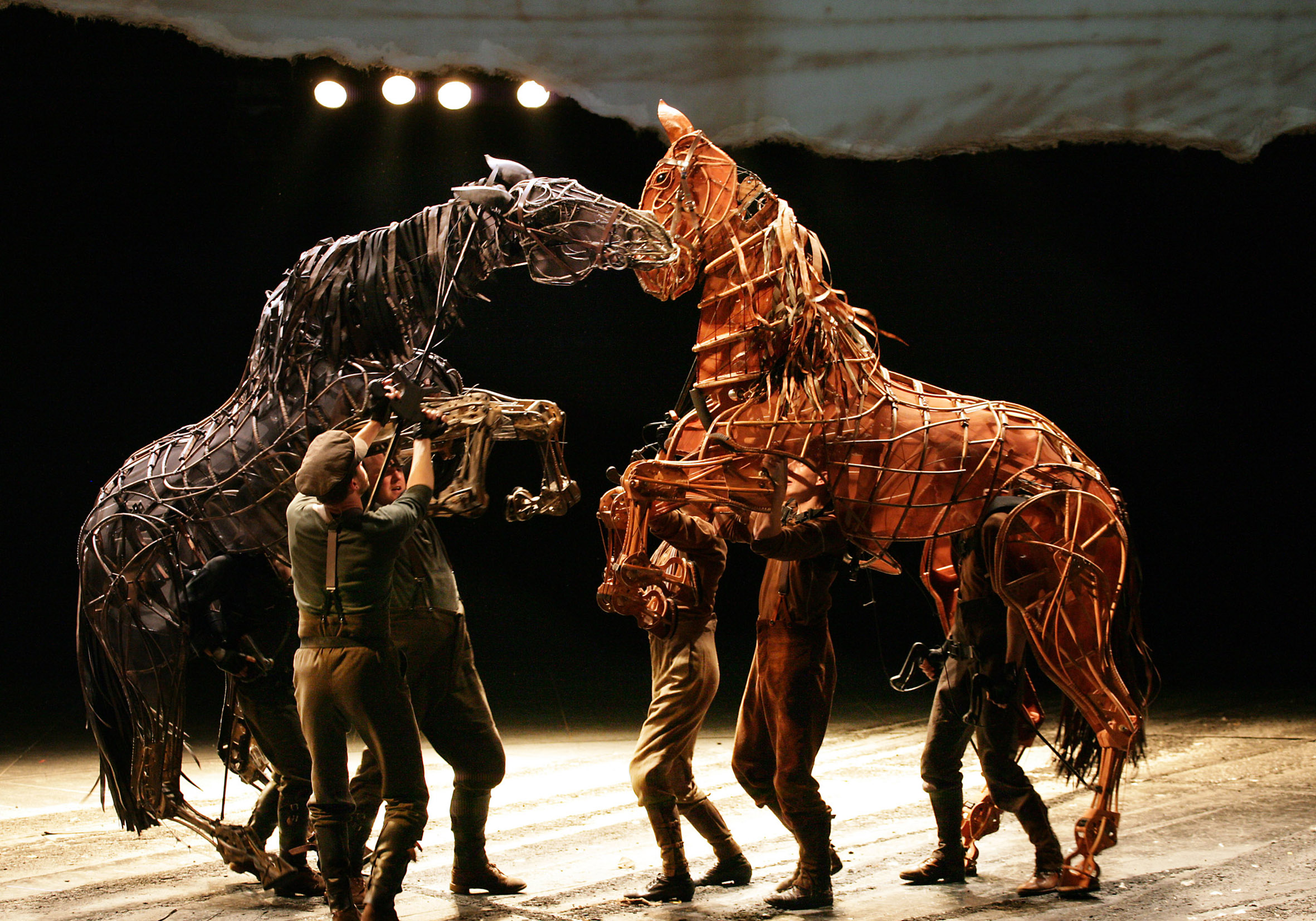 "Боевой конь" — хит лондонского Бродвея (фото 2)