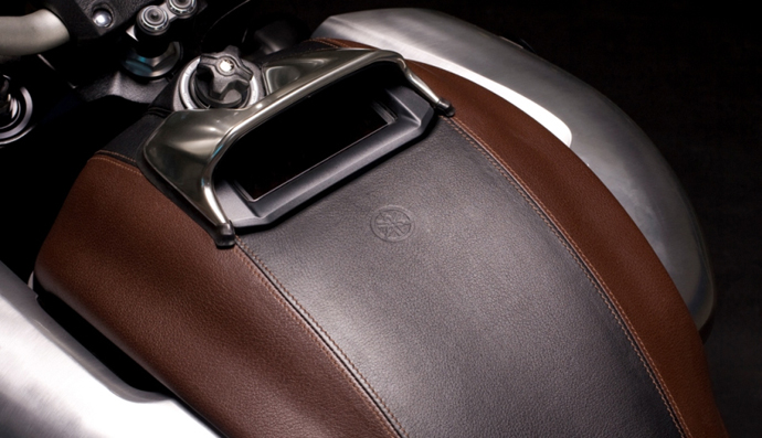 Мотоцикл Yamaha в дизайне Hermès (фото 1)