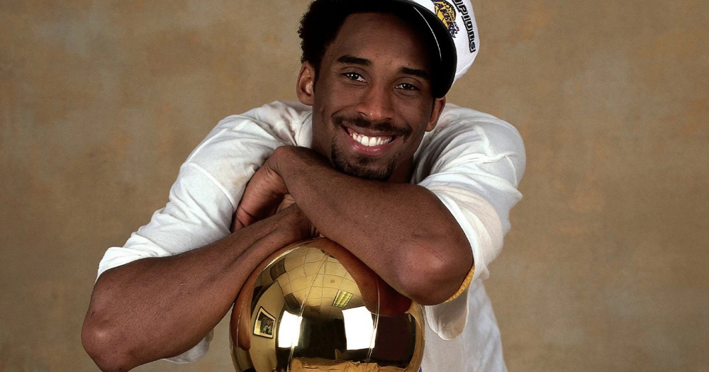 Чемпионский перстень НБА 2000 Коби Брайанта продан за миллион долларов