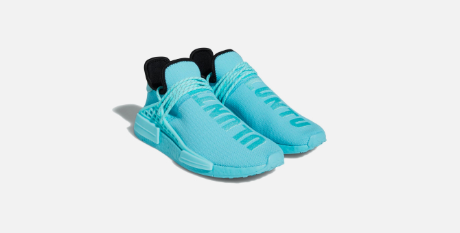 Фаррелл Уильямс и adidas Originals выпустили кроссовки цвета водной глади