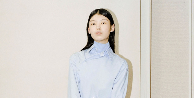 Бывший дизайнер Maison Kitsuné Юни Ан показала новые вещи для бренда Shanghai Tang