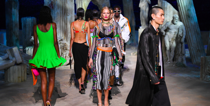 Versace пропустит Неделю моды в Милане