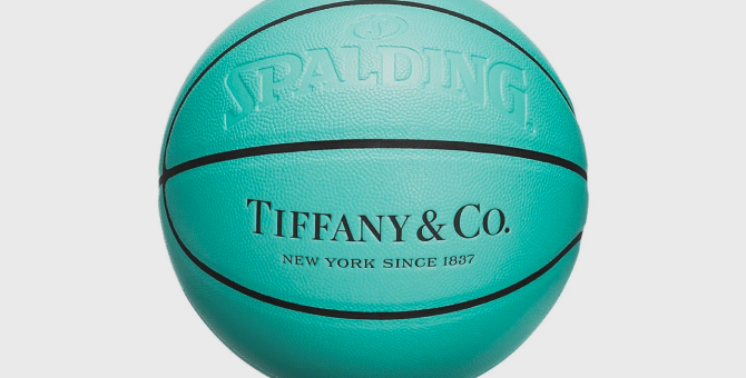 Tiffany & Co. представил капсульную коллекцию аксессуаров для спорта