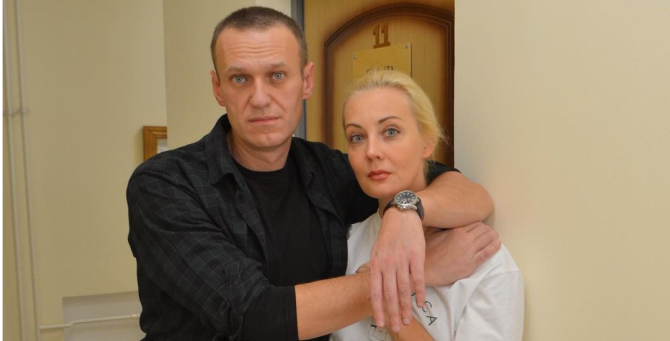 Юлия Навальная в День влюбленных потребовала допустить ее на суд над мужем