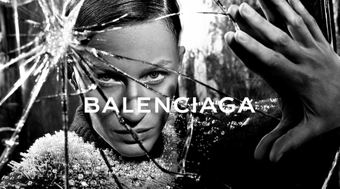 Жизель Бундхен раскрыла секрет стрижки \"под мальчика\" для Balenciaga