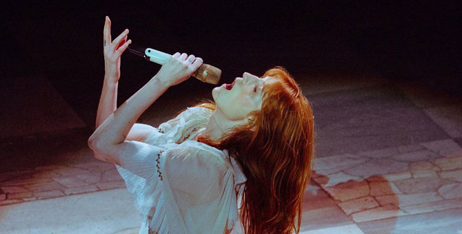 Florence and the Machine и Вирджил Абло проведут онлайн-концерт в день Met Gala