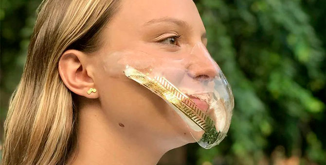 Дизайнеры создали защитную маску, которая лечит кожу