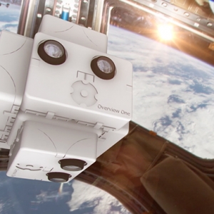Стать астронавтом с очками виртуальной реальности