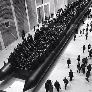 Лодка Ай Вэйвэя — гигантская инсталляция художника