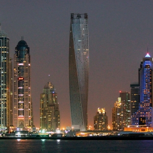 В Дубае открылось самое высокое спиральное здание