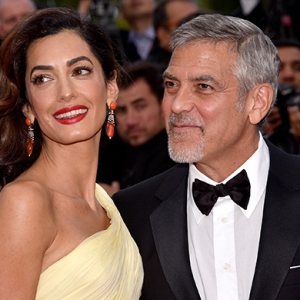 Амаль Аламуддин и Джордж Клуни на ковровой дорожке в Каннах