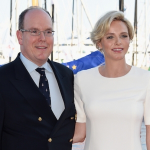 Княжеская семья на открытии нового здания Yacht Club de Monaco