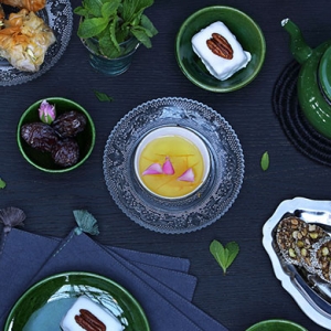 \"Тажин\": марокканская кухня на Цветном