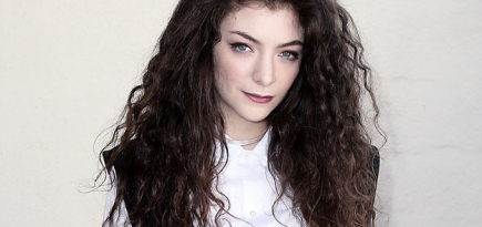 Lorde представила шесть новых клипов