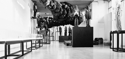 Рик Оуэнс открывает выставку в Милане