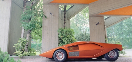 Ретрофутуристические автомобили итальянской студии Bertone