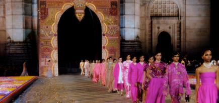 Dior выпустит документальный фильм о показе в Мумбаи