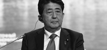 Умер бывший премьер-министр Японии Синдзо Абэ