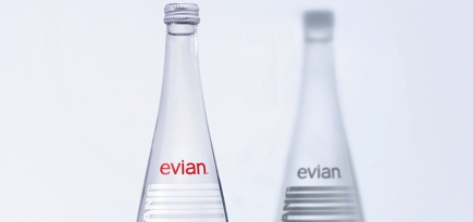 Жажда неутолимая: Александр Ванг разработал дизайн для Evian