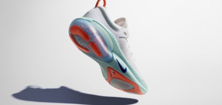 Nike представил новые беговые кроссовки Nike Joyride