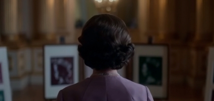 Оливия Колман имитирует королевский акцент в трейлере «Короны»