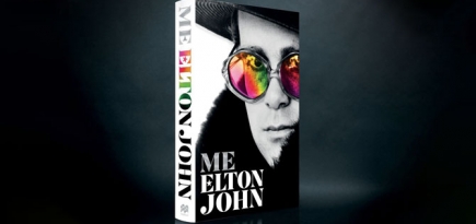 Тэрон Эджертон озвучит аудиоверсию мемуаров Элтона Джона