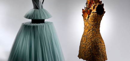 Сквозь века: история моды на новой выставке Института костюма