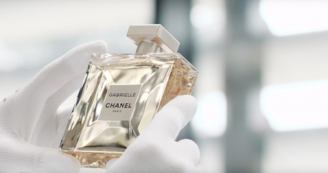 Видео: как создается флакон аромата Gabrielle Chanel