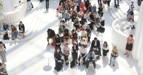 Chanel устроил «студенческий день» для будущих модных дизайнеров