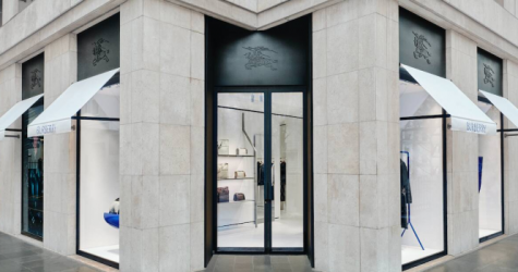 Burberry представляет новый магазин в Париже