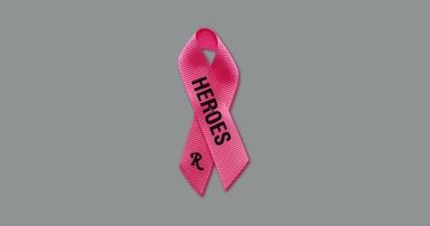 Раф Симонс поддержал борьбу с раком груди
