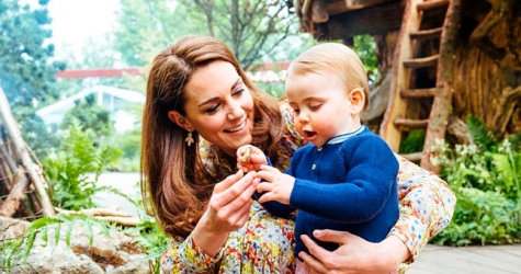 Кейт Миддлтон с принцем Уильямом и детьми в своём саду на Chelsea Flower Show